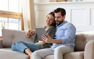 Comparando tarifas de luz: encuentra la que mejor se adapta a ti